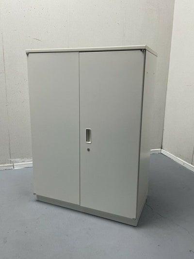 イトーキシンラインシリーズ 両開き書庫 商品画像1