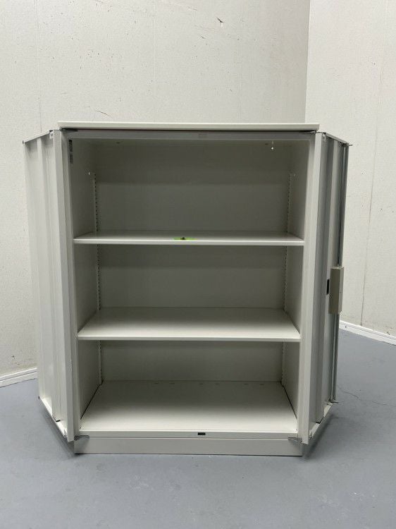 イトーキシンラインシリーズ 両開き書庫 商品画像8