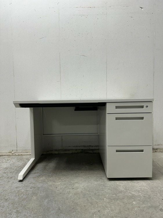 イトーキCZRシリーズ 1200片袖デスク 商品画像2