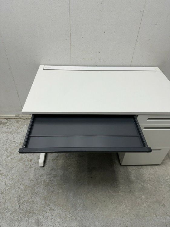 イトーキCZRシリーズ 1200片袖デスク 商品画像5