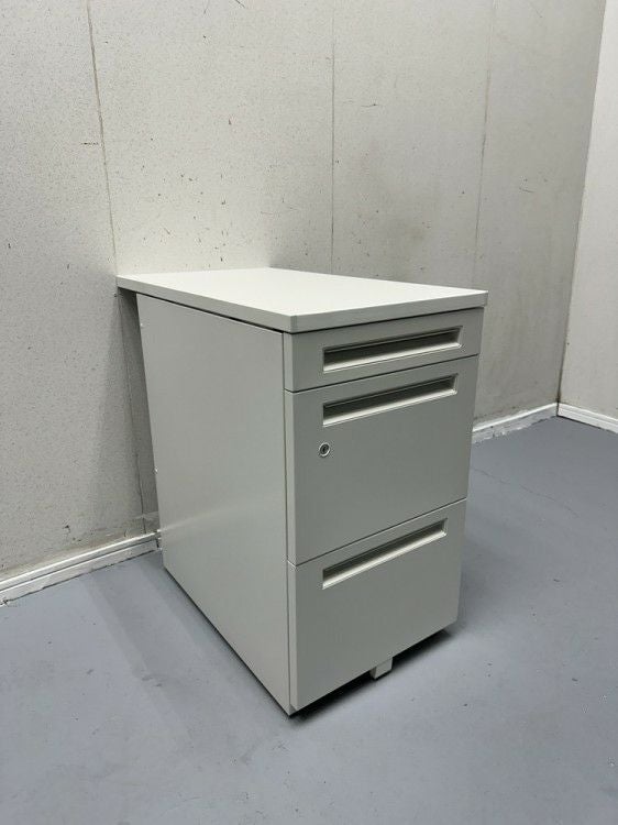 ウチダ（内田洋行）SCAENA（スカエナ）シリーズ　Sタイプ 脇机 商品画像1