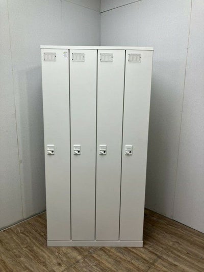 イトーキクローレシリーズ ダイヤル式4人用ロッカー 商品画像1