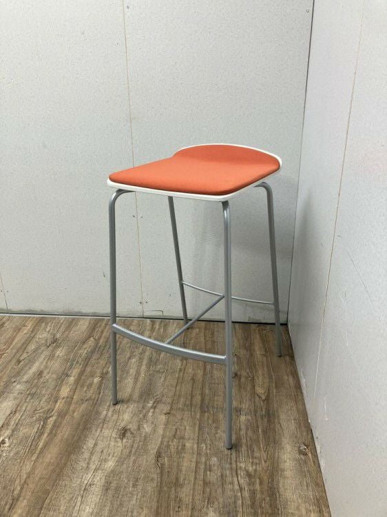 オカムラハイチェア 商品画像1