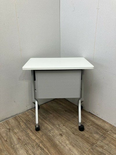 コクヨLeafline(リーフライン)シリーズ 650サイドスタックテーブル 商品画像1