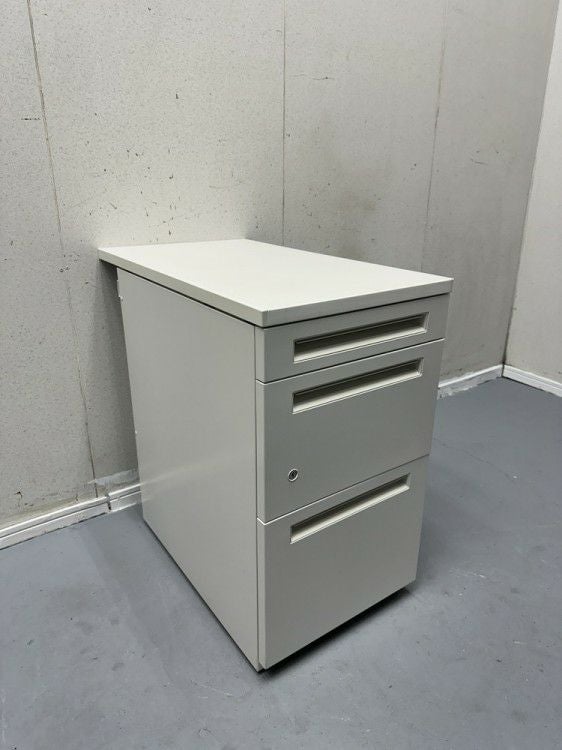 ウチダ（内田洋行）SCAENA（スカエナ）シリーズ　Sタイプ 脇机 商品画像1