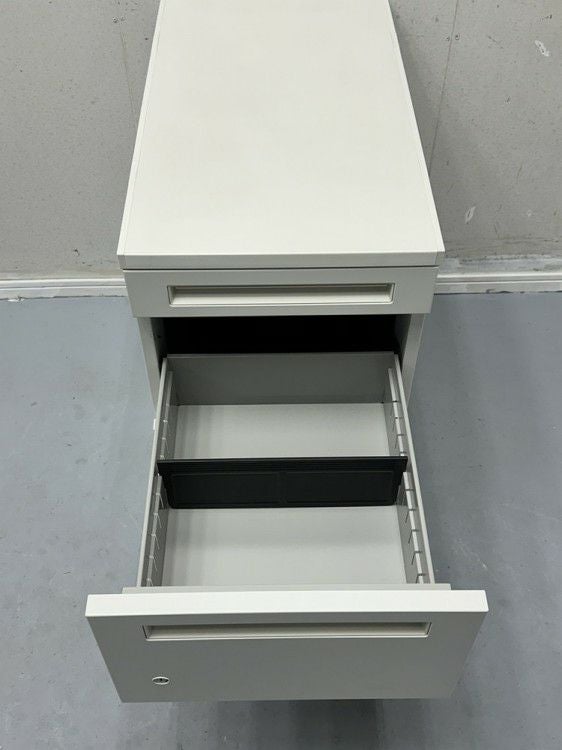 ウチダ（内田洋行）SCAENA（スカエナ）シリーズ　Sタイプ 脇机 商品画像4