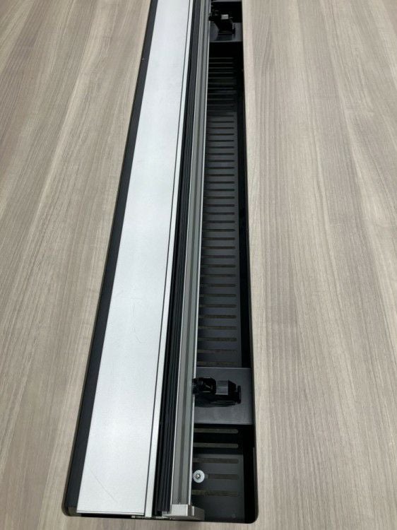 オカムラプリシード（PRESEDE）シリーズ 3200ミーティングテーブル 商品画像6