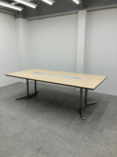 オカムララティオ2シリーズ 2400ミーティングテーブル 商品画像1
