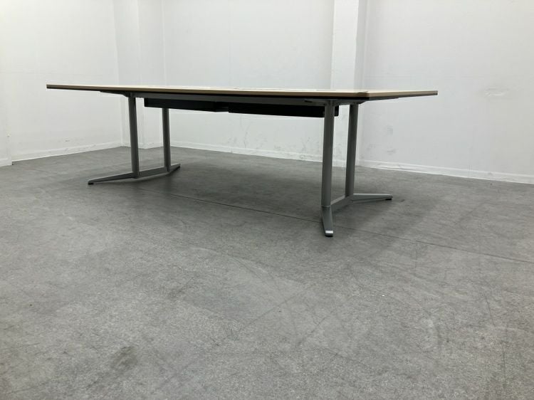 オカムララティオ2シリーズ 2400ミーティングテーブル 商品画像5