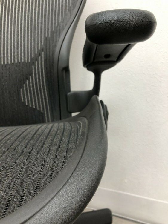 HermanMiller（ハーマンミラー）アーロンチェア 固定肘付アーロンチェア 商品画像14