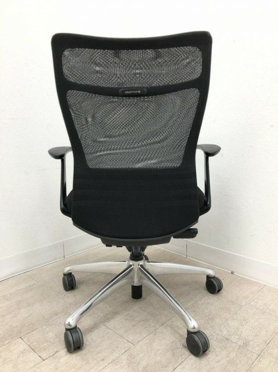 オカムラfeego(フィーゴ)チェア 固定肘付フィーゴメッシュチェア 商品画像5