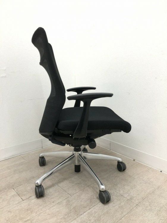 オカムラfeego(フィーゴ)チェア 固定肘付フィーゴメッシュチェア 商品画像6
