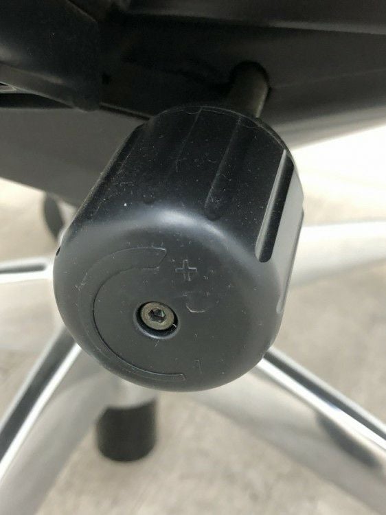 オカムラfeego(フィーゴ)チェア 固定肘付フィーゴメッシュチェア 商品画像16