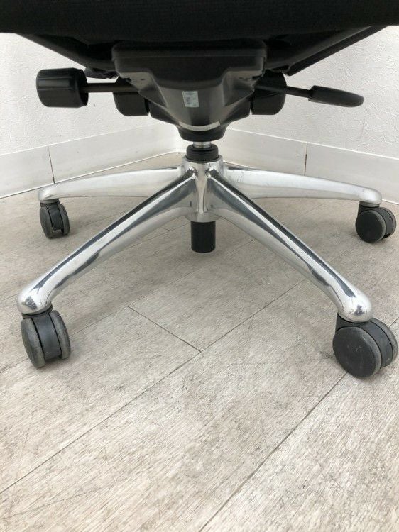 オカムラfeego(フィーゴ)チェア 固定肘付フィーゴメッシュチェア 商品画像18