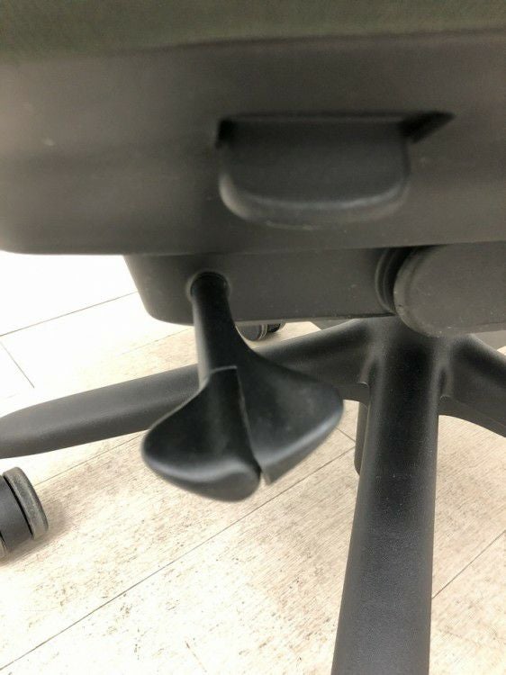 HermanMiller（ハーマンミラー）SAYL Chair(セイルチェア)シリーズ 可動肘付セイルチェア 商品画像15