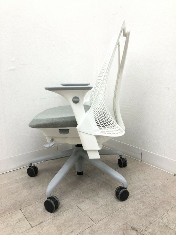 HermanMiller（ハーマンミラー）SAYL Chair(セイルチェア)シリーズ 可動肘付セイルチェア 商品画像4