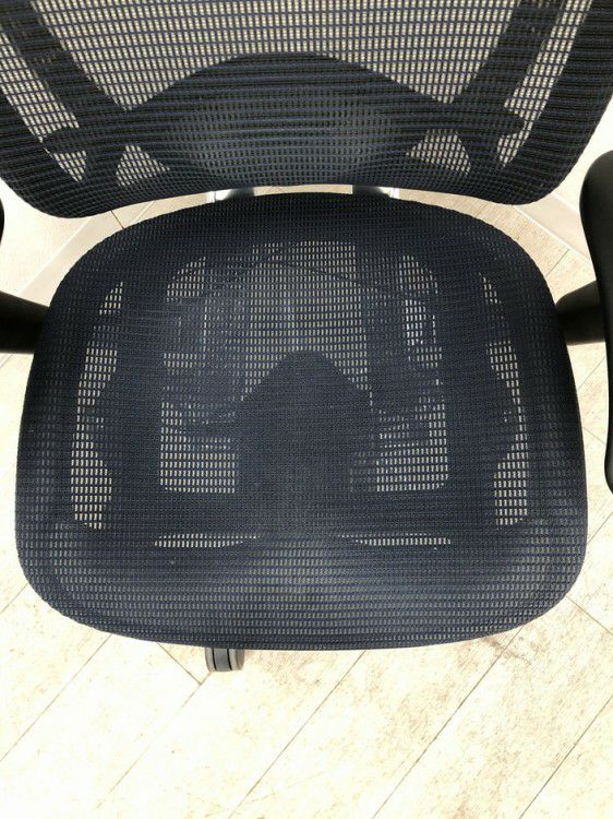 オカムラContessa seconda(コンテッサセコンダ)シリーズ 可動肘付コンテッサセコンダチェア 商品画像8