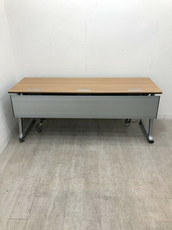 オカムラインターアクトプロ（INTERACT PRO）シリーズ 1800サイドスタックテーブル 商品画像2