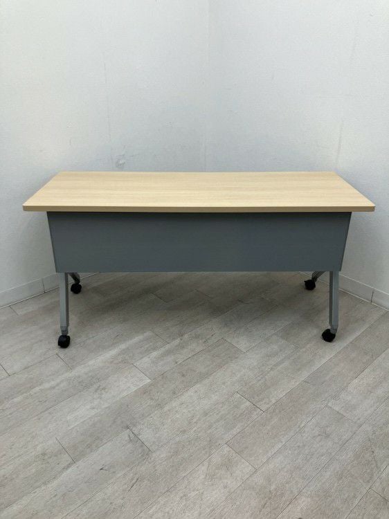 オカムラFLAPTOR(フラプター)シリーズ 1500平行スタックテーブル 商品画像2