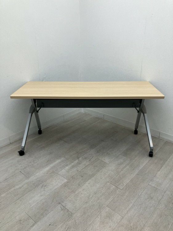 オカムラFLAPTOR(フラプター)シリーズ 1500平行スタックテーブル 商品画像4