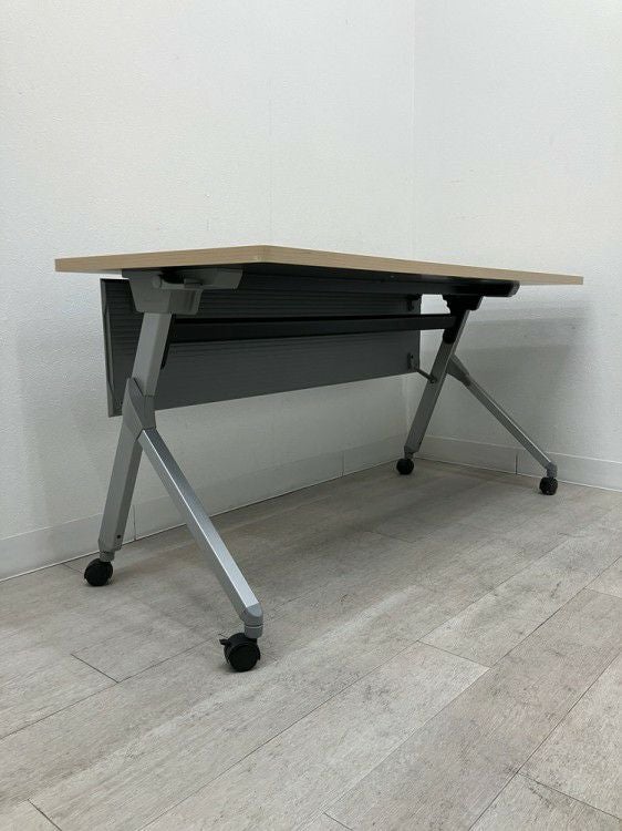 オカムラFLAPTOR(フラプター)シリーズ 1500平行スタックテーブル 商品画像8