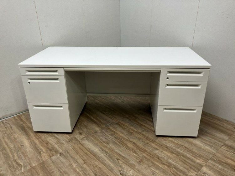 オカムラADVANCE（アドバンス）シリーズ 1600両袖デスク 商品画像1