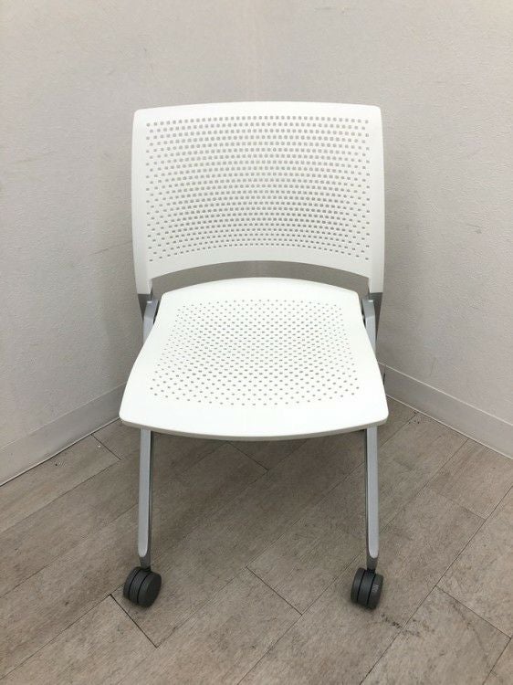 コクヨスプラインシリーズ ネスティングチェア 商品画像2