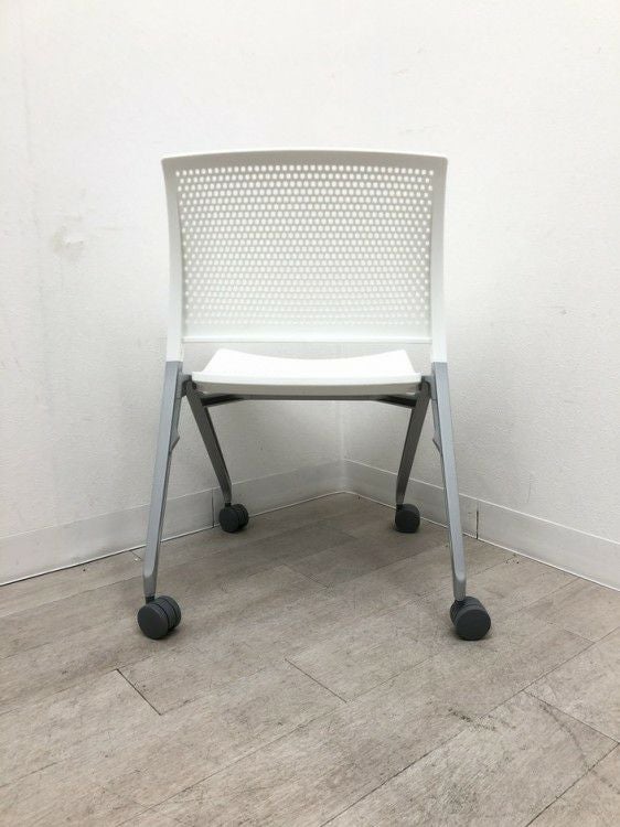 コクヨスプラインシリーズ ネスティングチェア 商品画像5