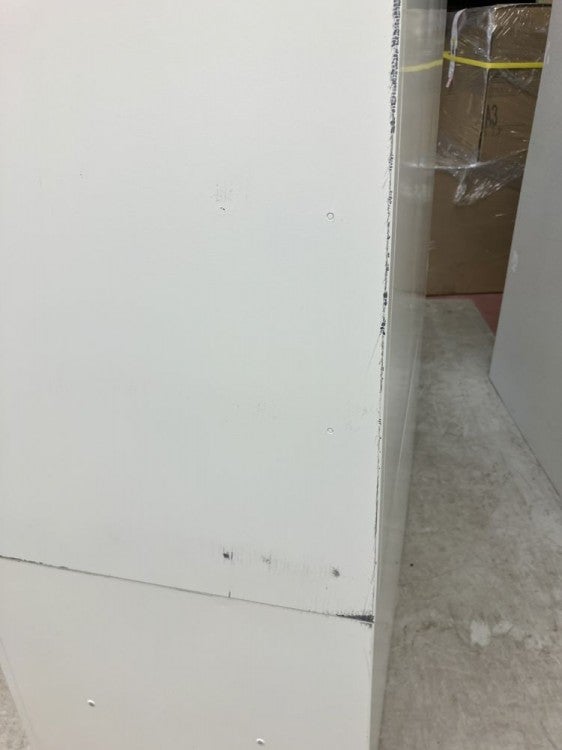 オカムラレクトラインシリーズ ラテラル付き24人用貴重品ロッカー 商品画像9