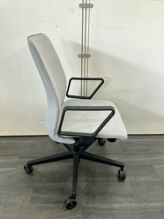 コクヨファブレ(FABRE) シリーズ 固定肘付ファブレチェア 商品画像5