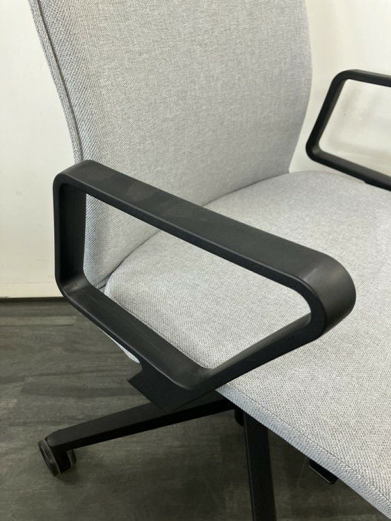 コクヨファブレ(FABRE) シリーズ 固定肘付ファブレチェア 商品画像10