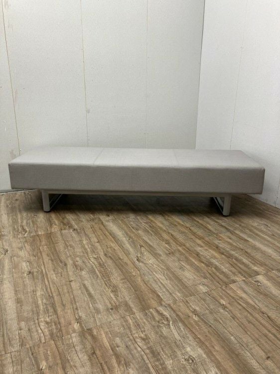 オリバー1790ロビーソファ 商品画像1