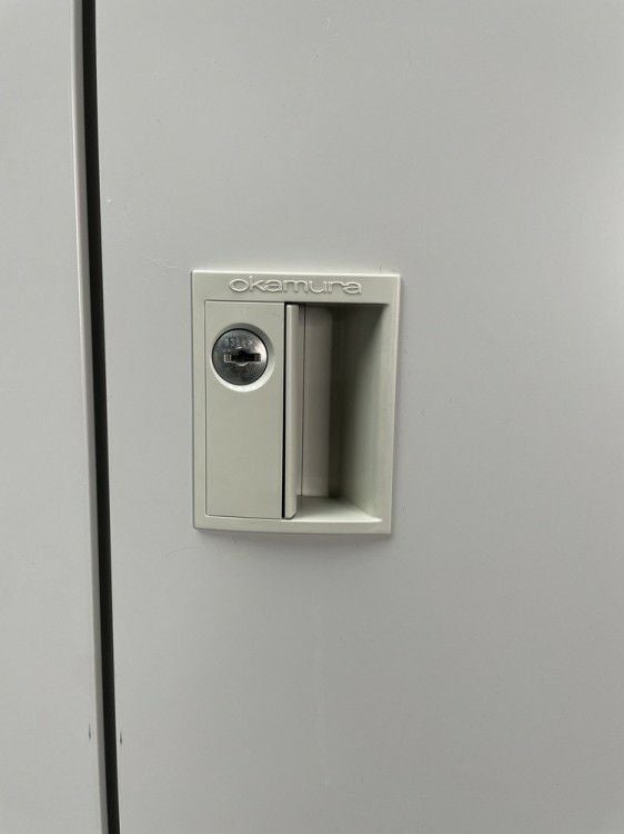 オカムラKZ-シリーズ 9人用ロッカー 商品画像6