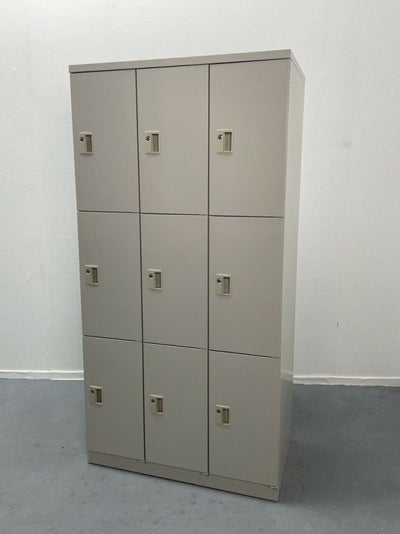 オカムラKZ-シリーズ 9人用ロッカー 商品画像1
