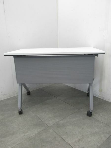 オカムラFieri Act(フィエリーアクト)シリーズ 1000サイドスタックテーブル 商品画像1