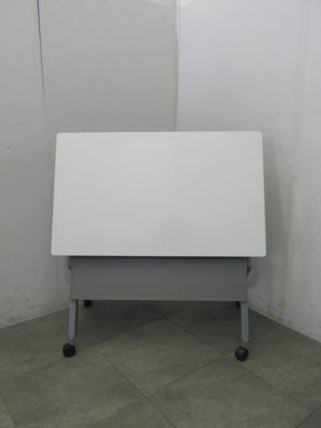 オカムラFieri Act(フィエリーアクト)シリーズ 1000サイドスタックテーブル 商品画像4