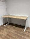 コクヨ診察デスクシリーズ 1600平デスク 商品画像1