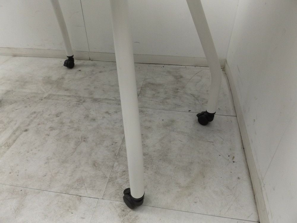 スチールケースヴァーブシリーズ ミーティングテーブル 商品画像5