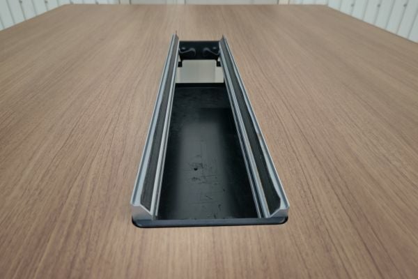 オカムラLiftio(リフティオ)シリーズ 1800スタンディングテーブル 商品画像4