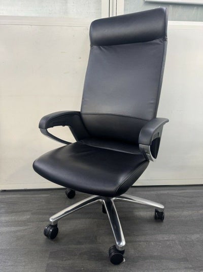 コクヨマネージメントチェア フィロソフィーシリーズ 固定肘付フィロソフィーチェア 商品画像1