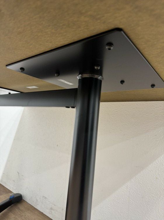 オカムラアクティアフェローシリーズ ミーティングテーブル 商品画像6