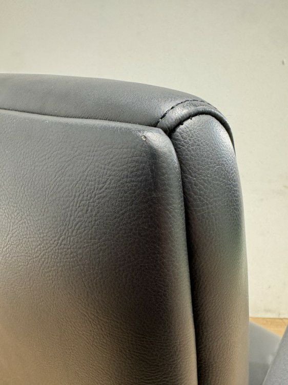 イトーキC-1タイプ 役員チェア 商品画像9