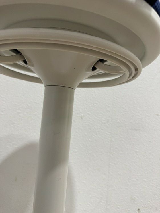 オカムラピルエットシリーズ 昇降ハイスツール 商品画像4