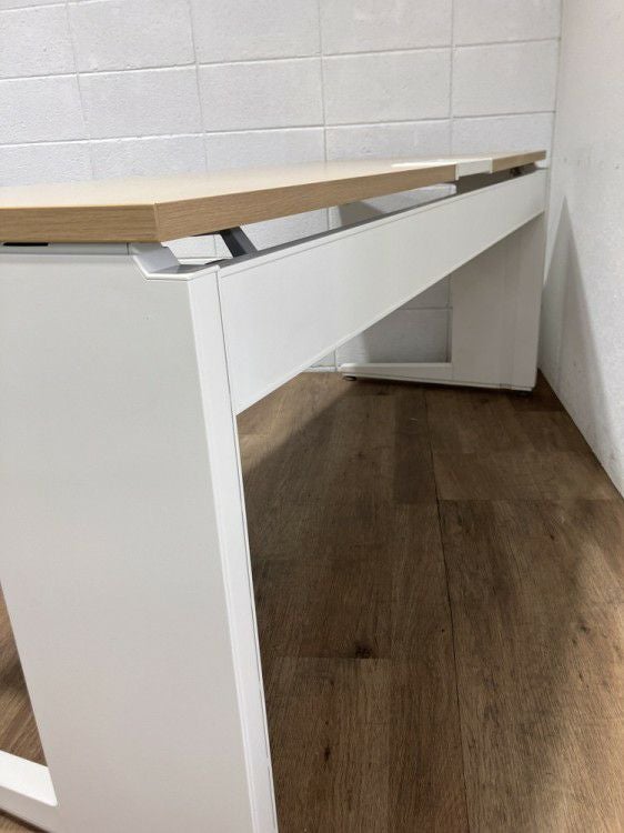 イトーキインステートシリーズ 1800平デスク 商品画像9