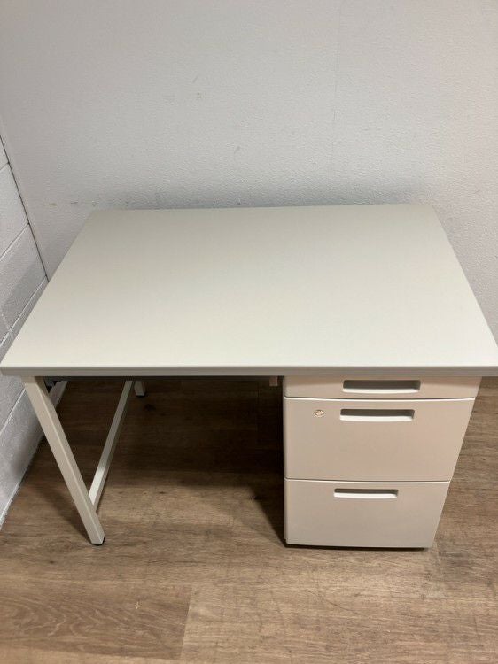 コクヨSR型 1000片袖デスク 商品画像8