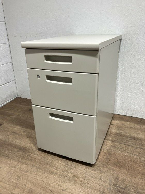 イトーキ 4人用ロッカー HDL-0941SS| 無限堂ネットショップ