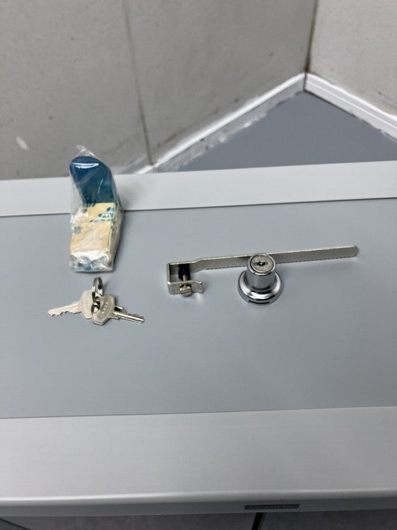 ウチダ（内田洋行）卓上薬品庫 商品画像10