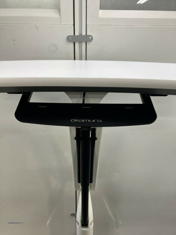 オカムラライズフィット3シリーズ パーソナル昇降テーブル 商品画像7