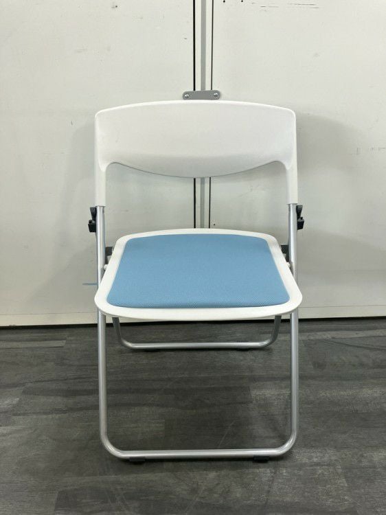 イトーキラムダシリーズ 折畳パイプイス 商品画像2