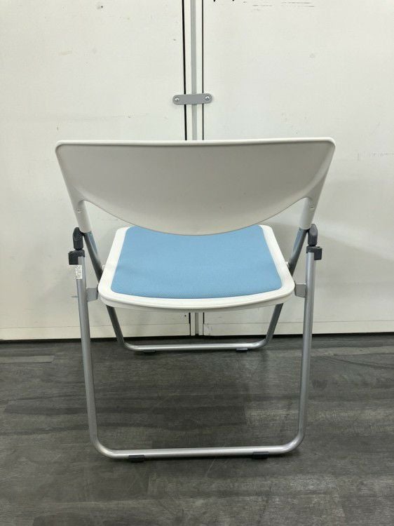 イトーキラムダシリーズ 折畳パイプイス 商品画像4